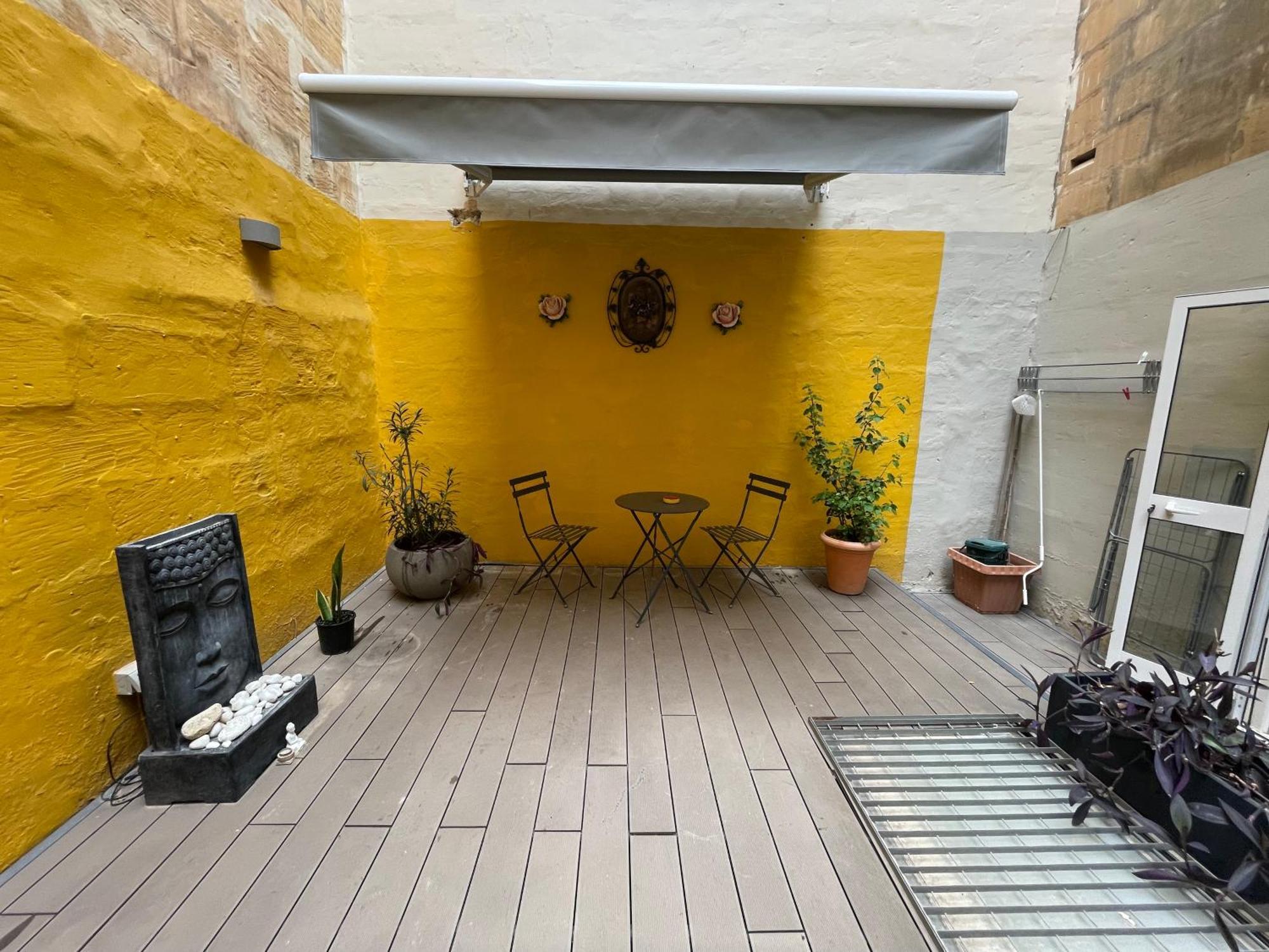 Valletta Collection - Merchant Str Apartment With Large Yard Exterior photo
